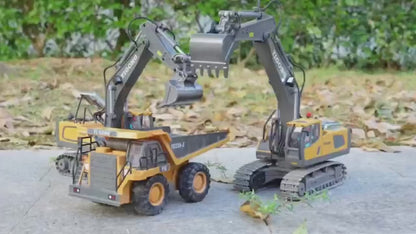 11CH RC Excavator with Lights and Music